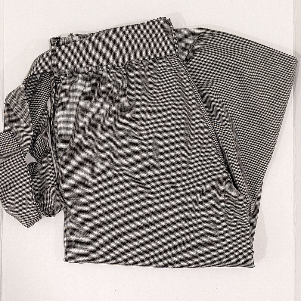 Zara wide legged cropped trousers
